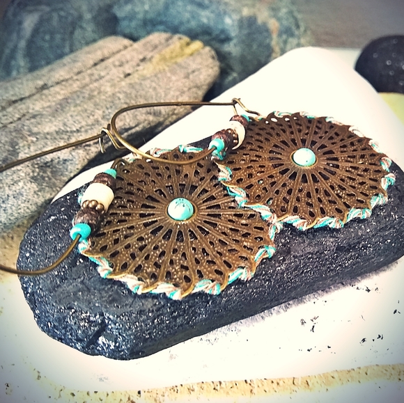 Jewelry - 🐞2/$20 Pinwheel Mandala Boho Earrings